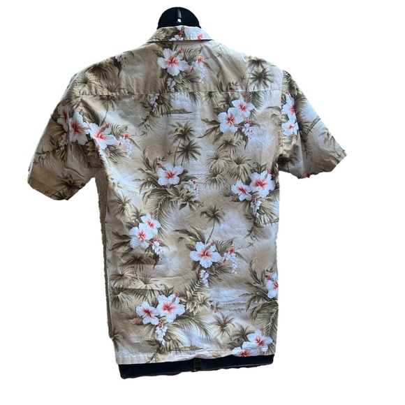 Royal Pacific Trading Co men’s Hawaiian button down shirt size L hibiscus palms - Picture 2 of 9